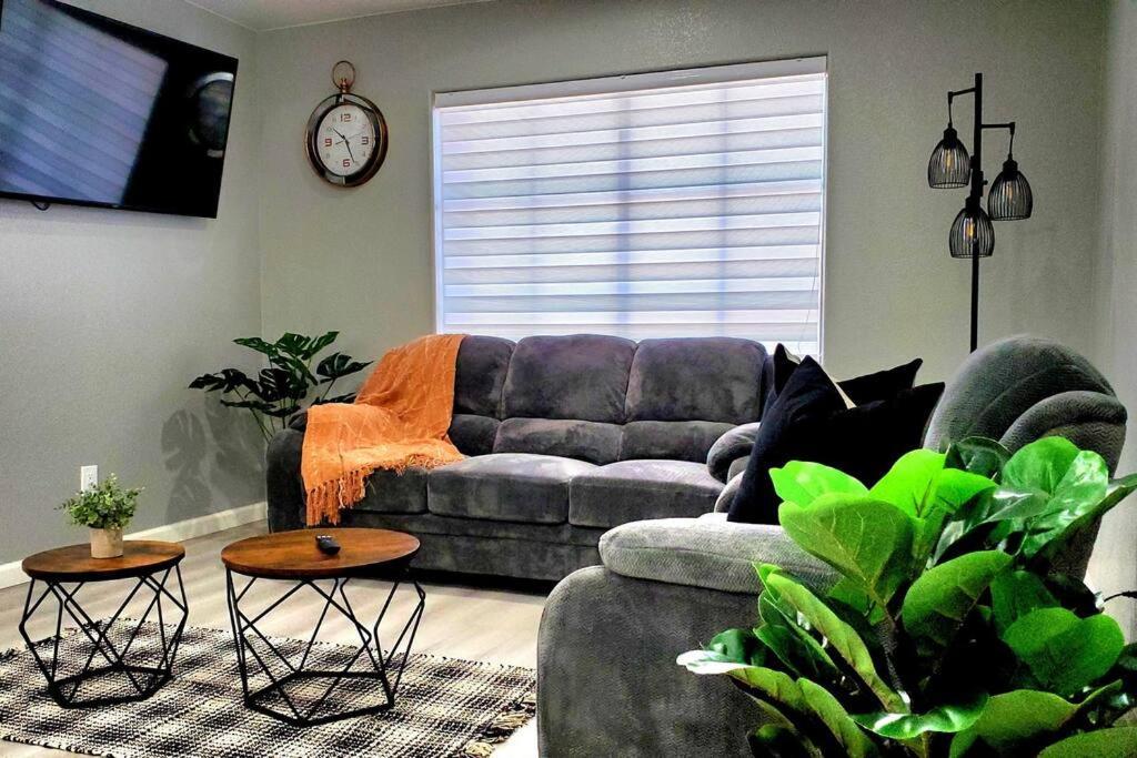 Comfortable Family Home Лас Вегас Екстериор снимка